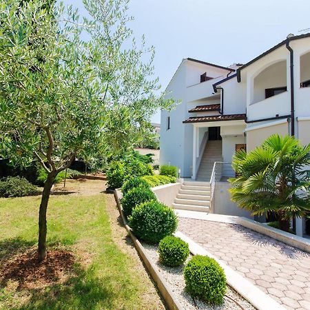 Apartments Gloria Vrsar Zewnętrze zdjęcie